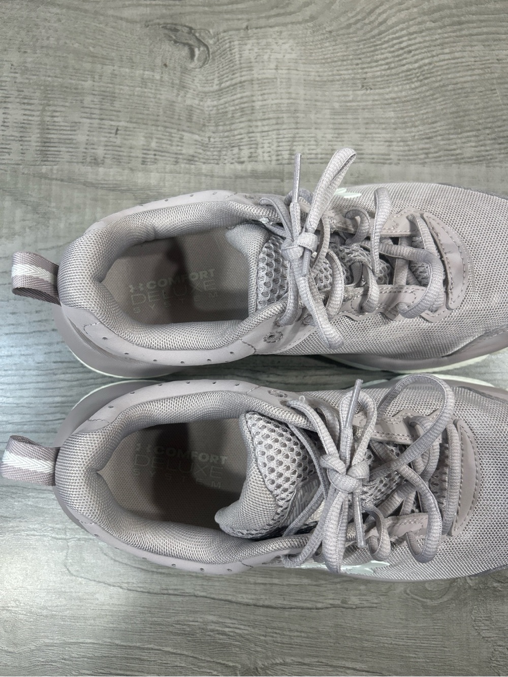 Under Armour Charged Lavender Running Sneakers Women’s Size 9 - Picture 4 of 11